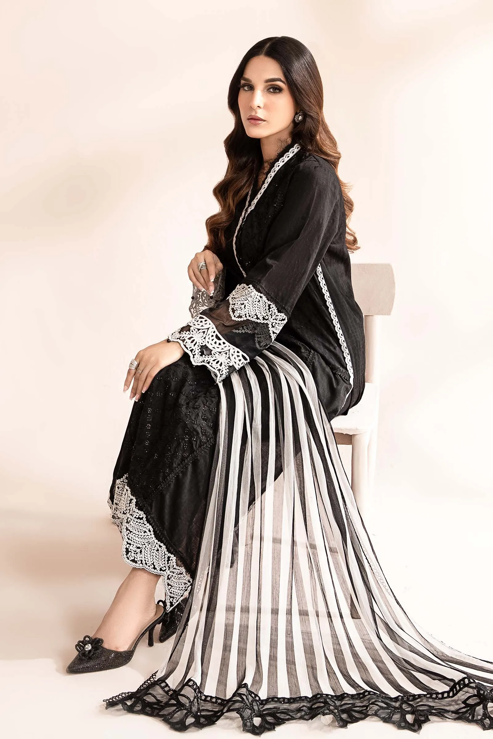 3 Piece Embroidered Self Jacquard Lawn Suit | DW-MN24-07