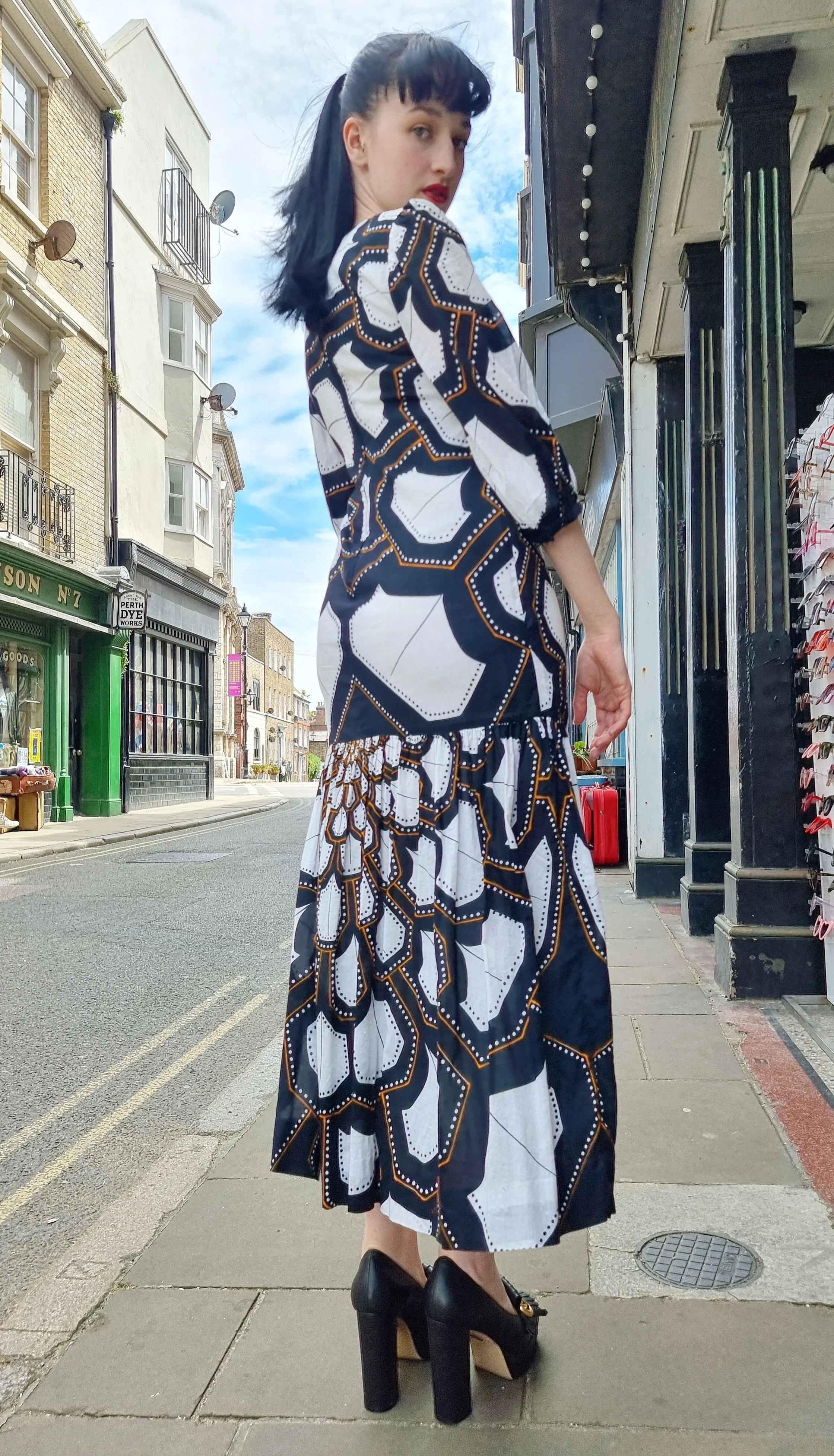 Amazing 1970s vintage dress - S/M
