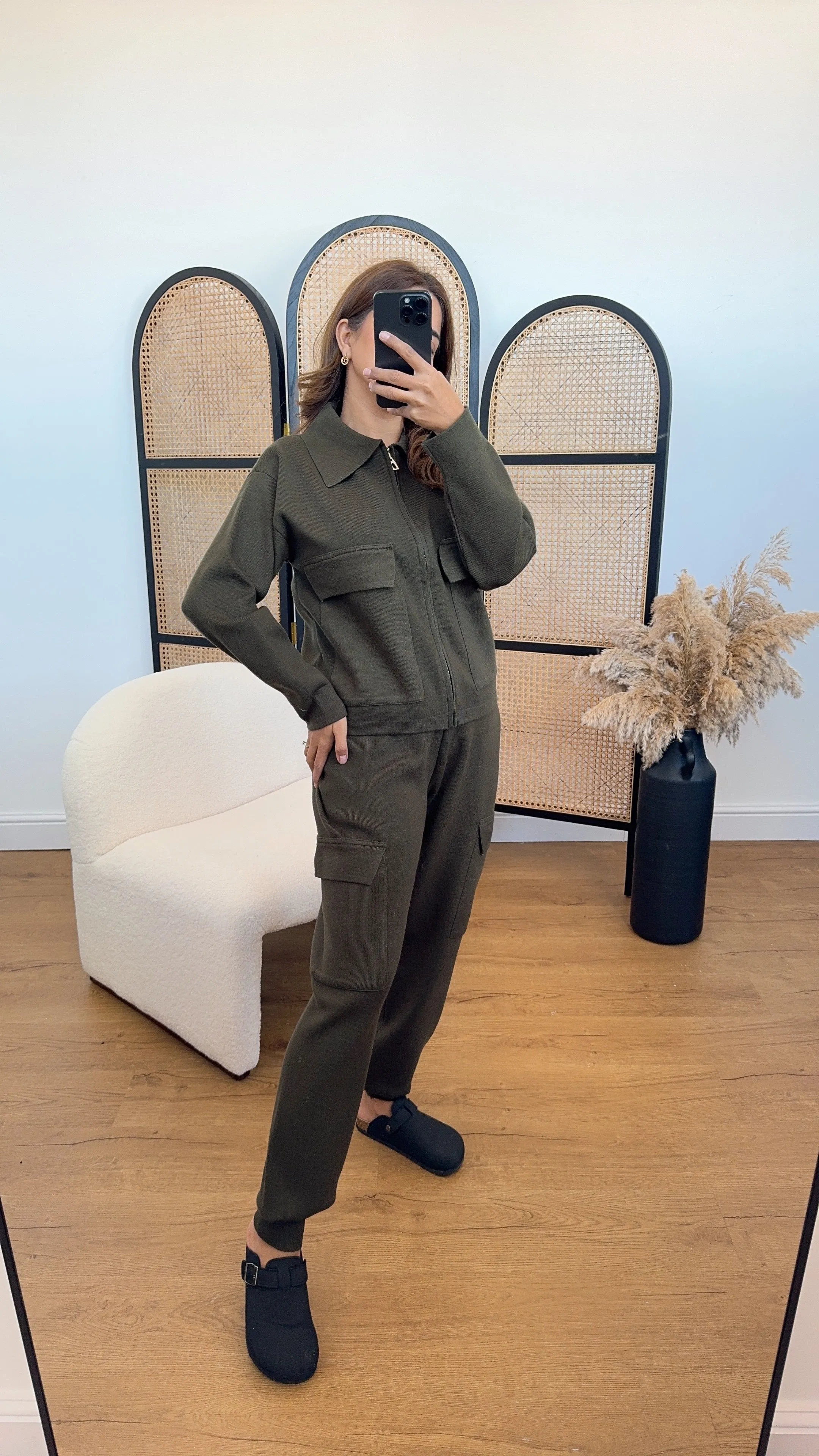 Chiara knit coord olive