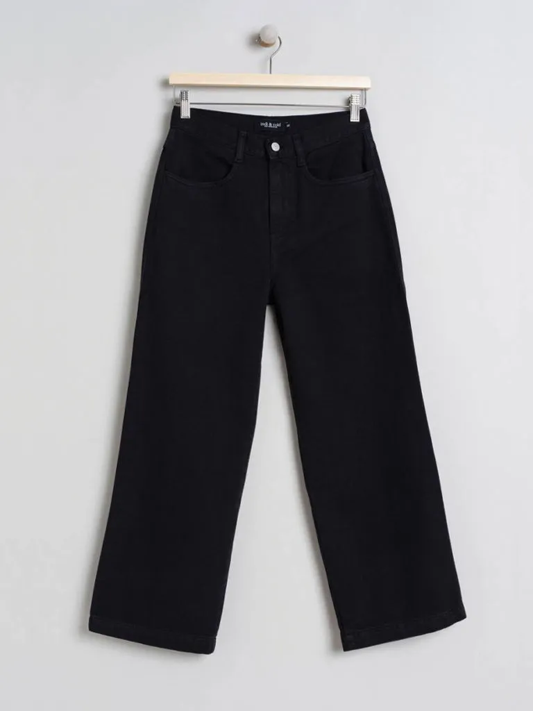 Indi & Cold Cotton Crop Trousers in Black
