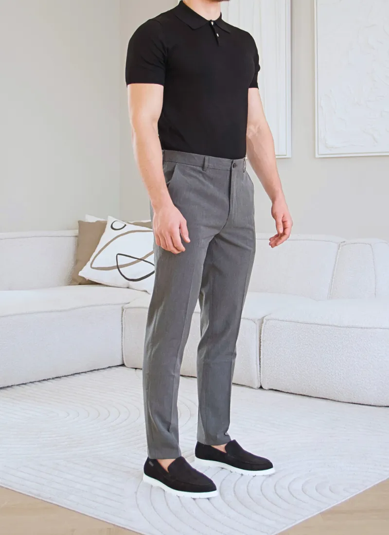 Lightweight tapered trousers - Light grey