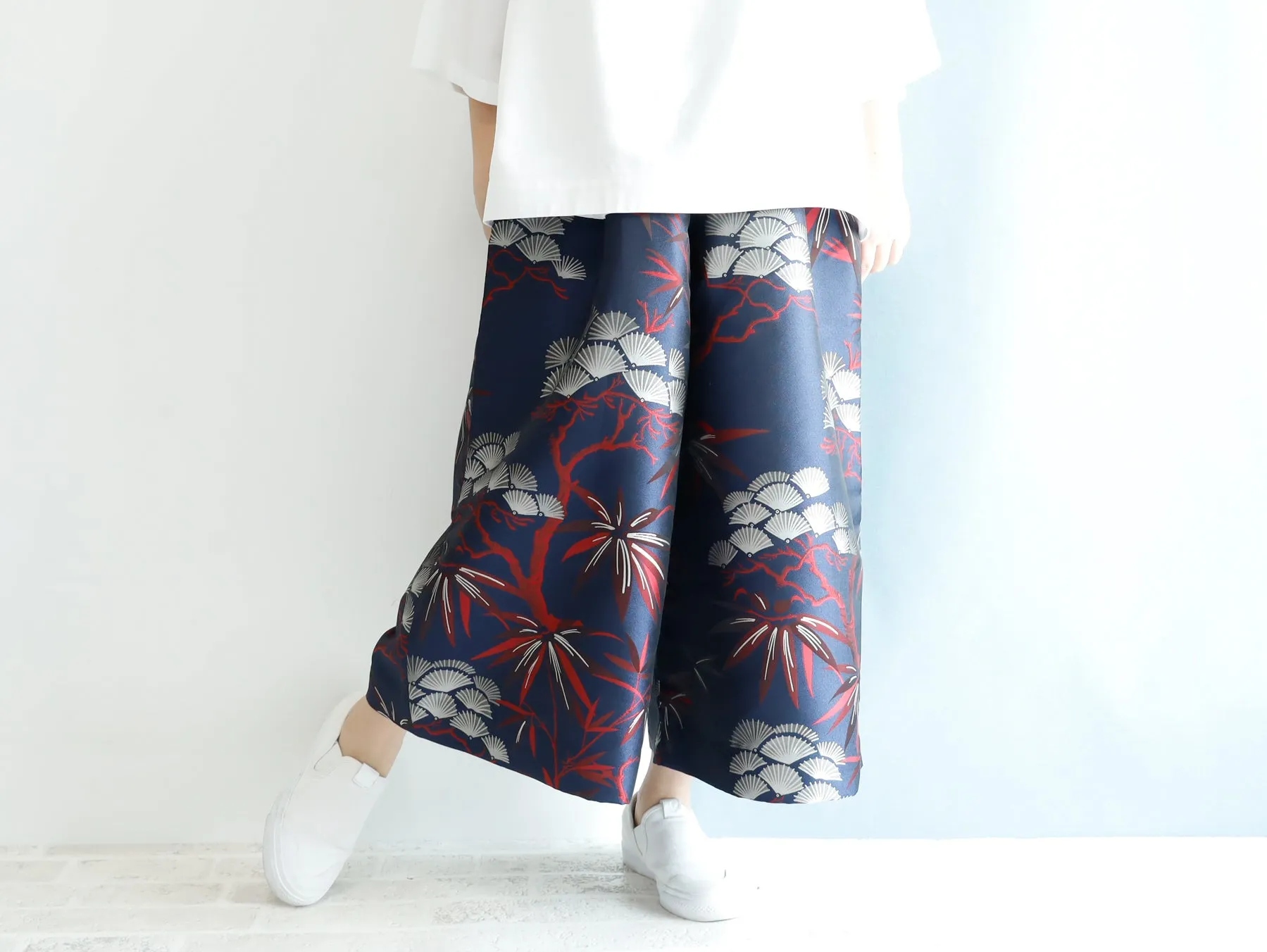 <P06BR>  KABUKI GAUCHO trousers