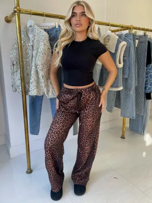 Moesha leopard wide leg joggers
