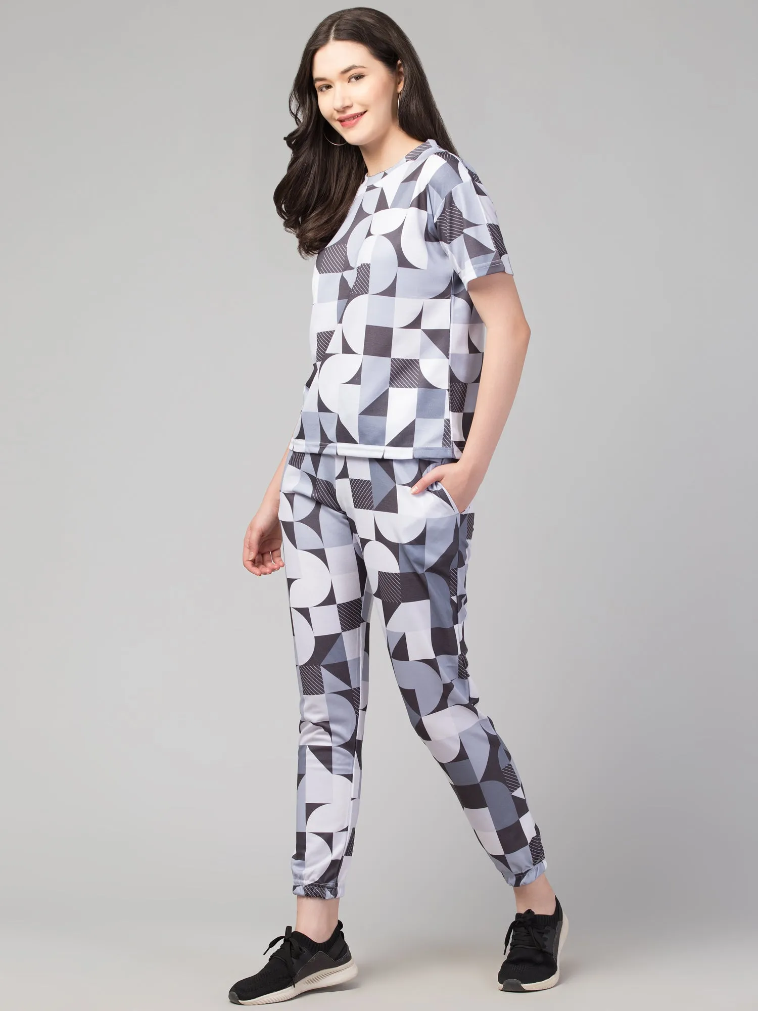 Monochrome Matrix Coord Set
