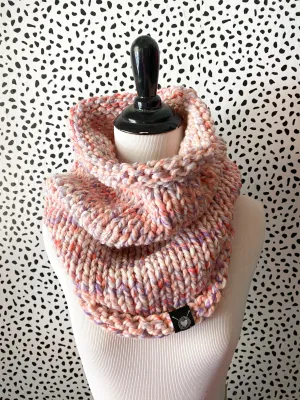 Neckwarmer in Magic Twist