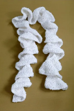 North Pole Ruffle Scarf (Crochet)