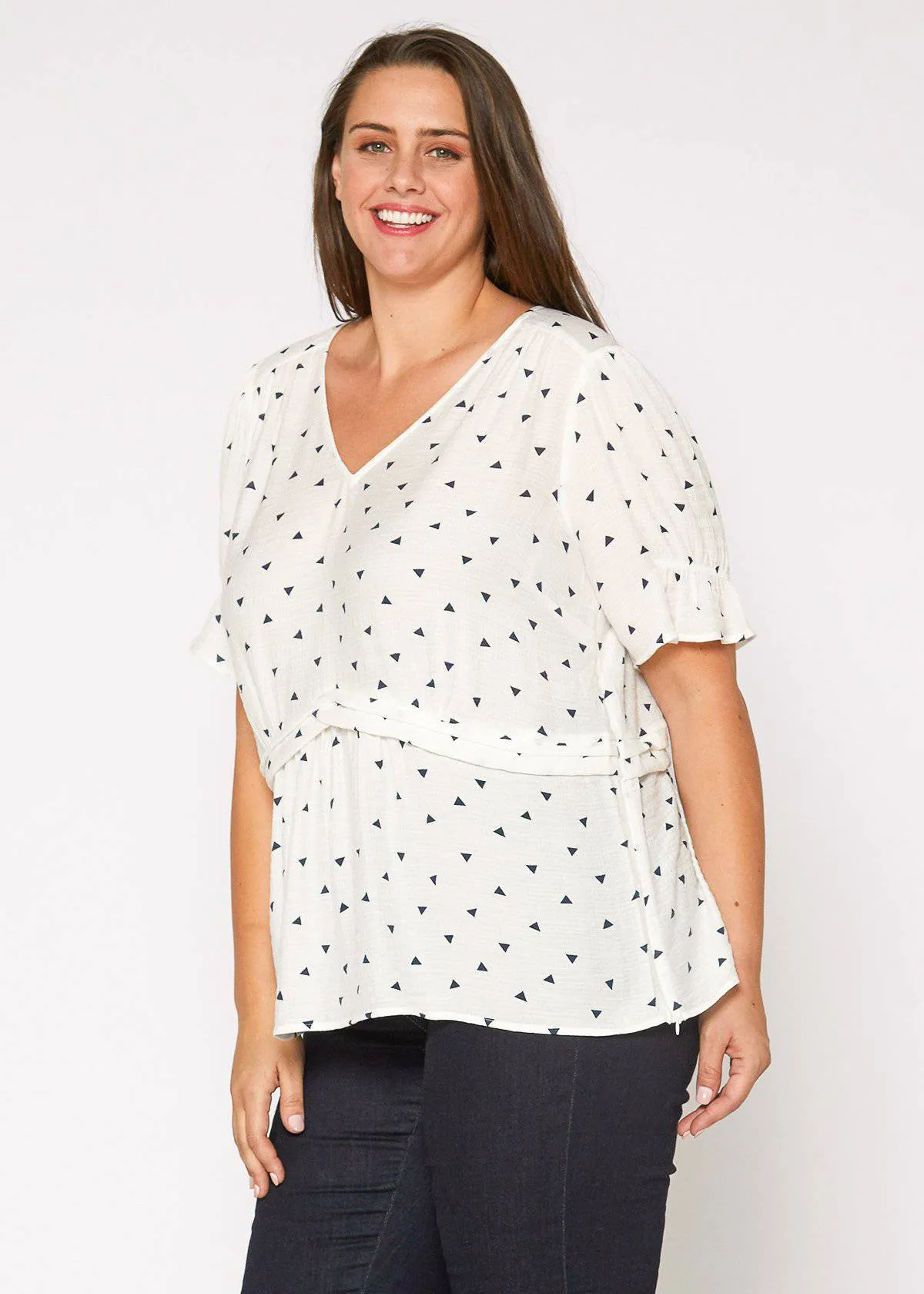 Plus Size Triangle Print Short Sleeve Blouse in White Triangle