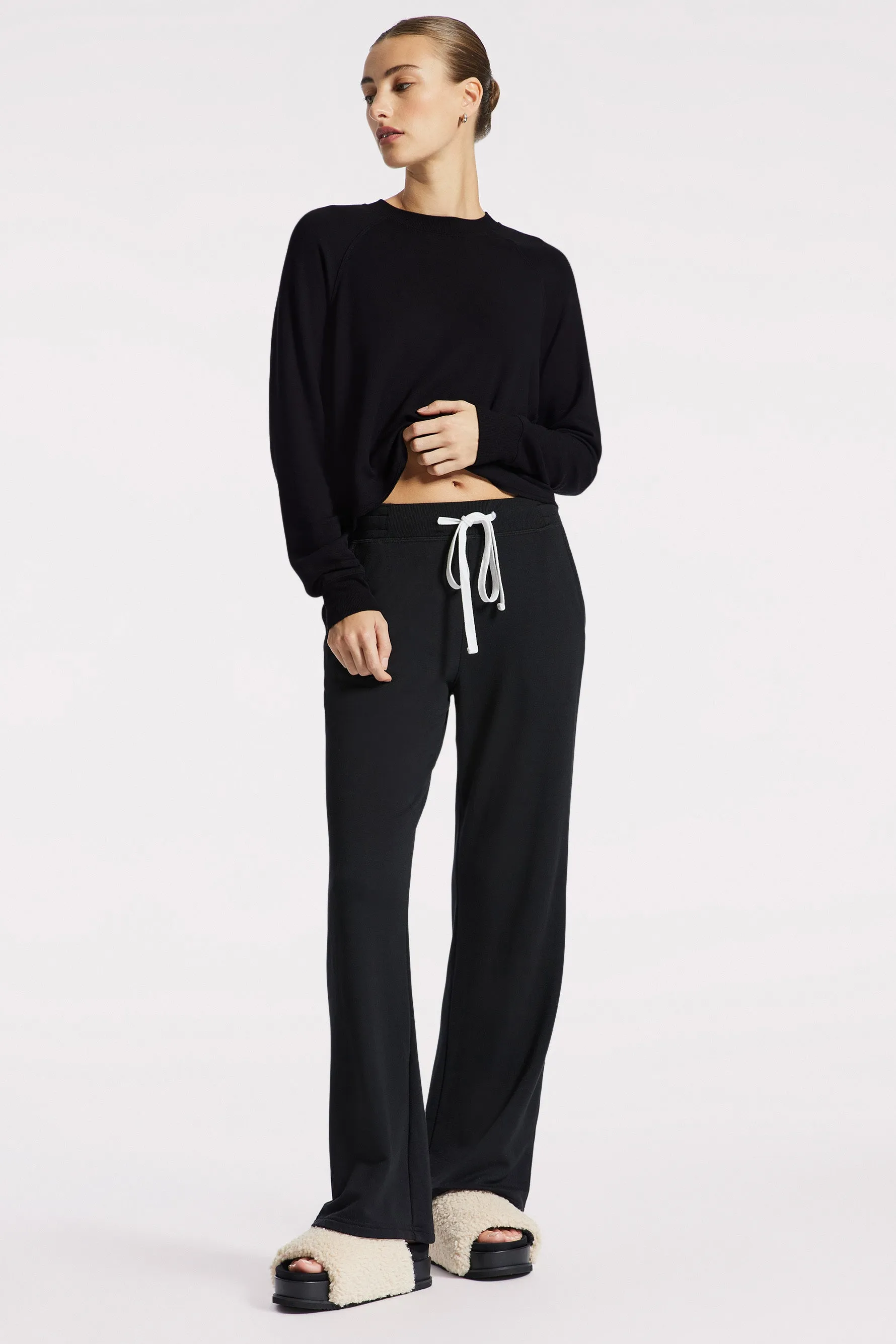 Raven Fleece Full Length Sweatpant - Black