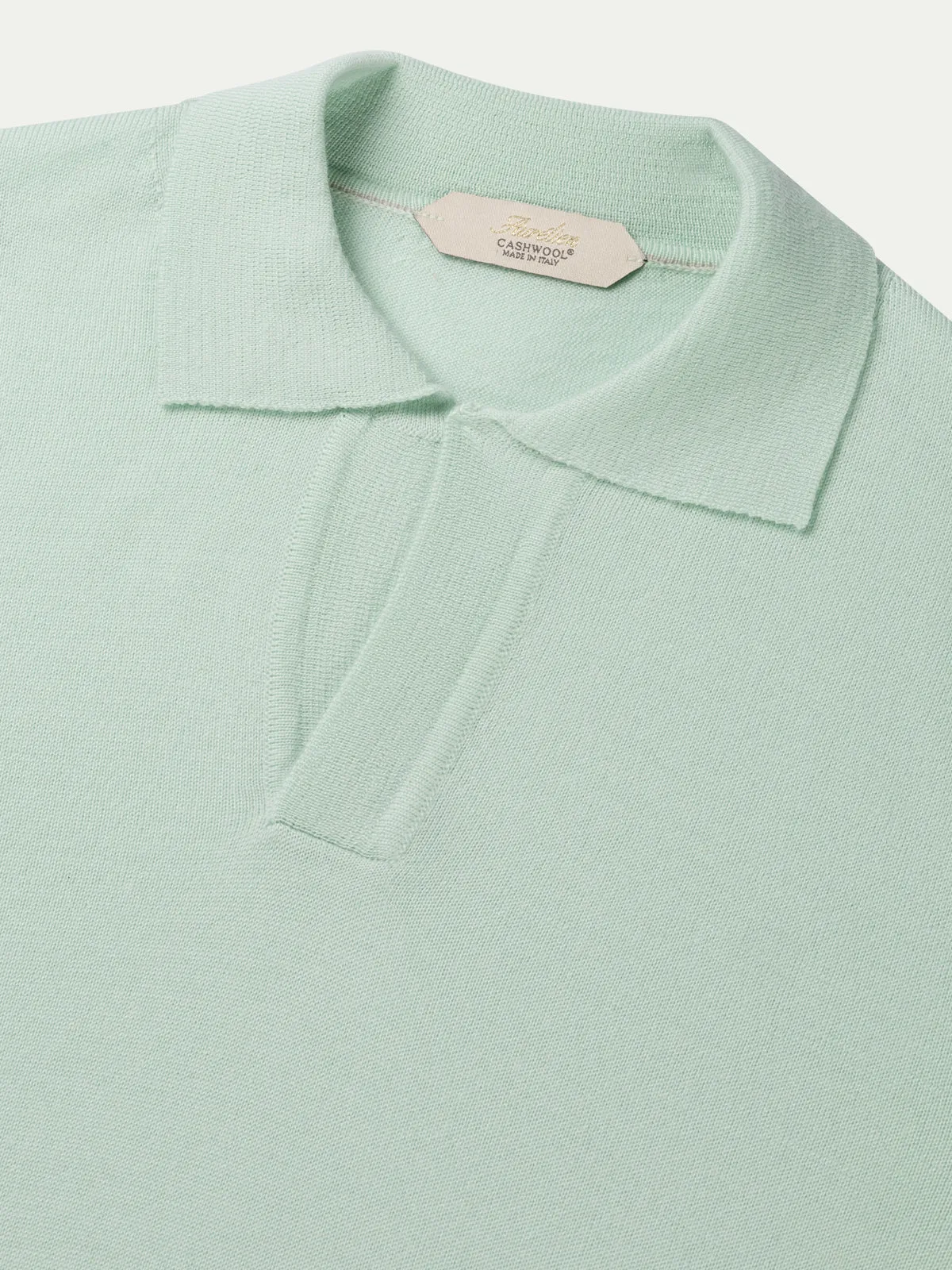 Shortsleeve Buttonless Polo Light Green