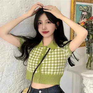 Soft Girl Plaid Crop Cardigan Soft Girl Plaid Crop Cardigan